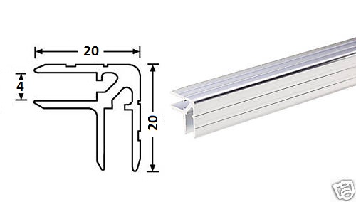 Angolare doppio 20x20 incastro 4mm